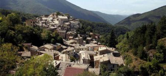 Risulta incostituzionale la norma che impone la gestione associata ai Piccoli Comuni